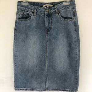 Main Street Exchange “Kyra” denim skirt